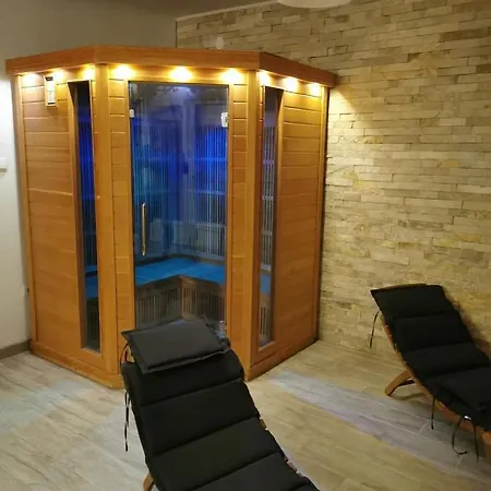 别墅 Bosna Near Dubrovnik Very Beautiful Entirely Privatized Swimming Pool, Jacuzzi, Sauna, Billiard, Ping-pong Ivanica