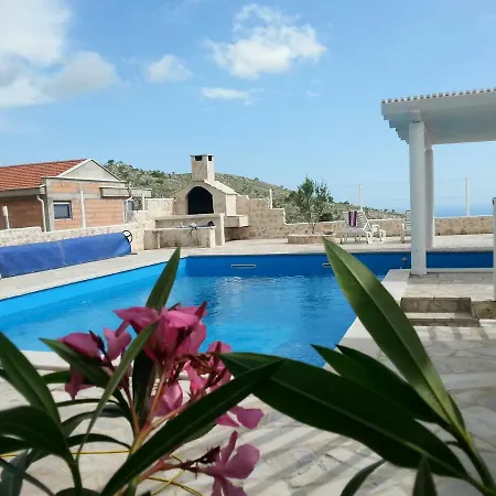 Willa Bosna Near Dubrovnik Very Beautiful Entirely Privatized Swimming Pool, Jacuzzi, Sauna, Billiard, Ping-pong